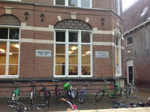 Леуварден. Бывшая школа
